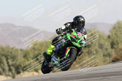 media/Dec-01-2025-Moto Forza (Mon) [[2daa91e15f]]/2-Intermediate Group/Session 2 Turn 9 Entry/
